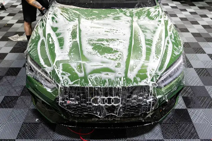 Work by Arete Auto Salon
