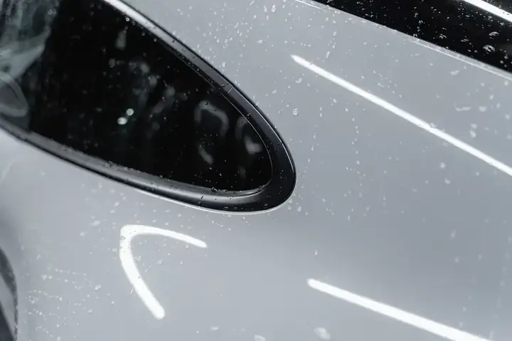 Work by Royal image Window Tinting & Signs